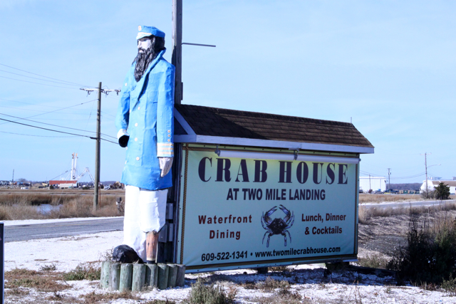 Crab house at 2 mile landing